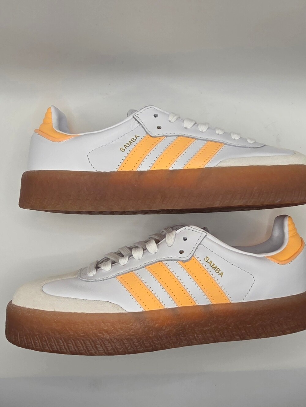 adidas Sambae Sneakers - White with Peach Stripes Junior Size 6 And 6.5